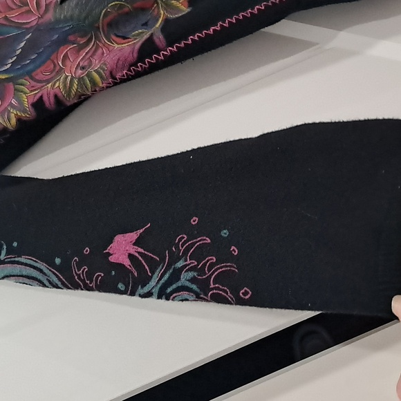 Black & pink ED HARDY HOODIE - Picture 2 of 9